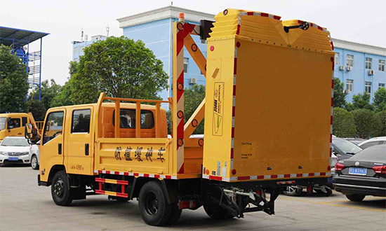 江鈴凱運防撞緩沖車