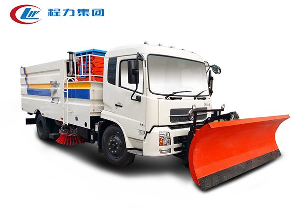 掃路車帶高空升降平臺和雪鏟