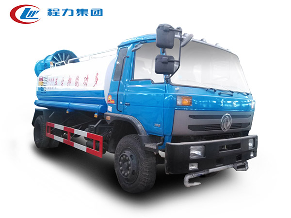 東風145多功能抑塵車