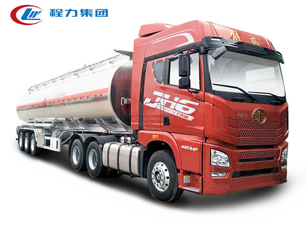 解放J6P鋁合金運油半掛車46立方鋁合金油罐車